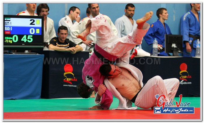 1JORLIGA14 045